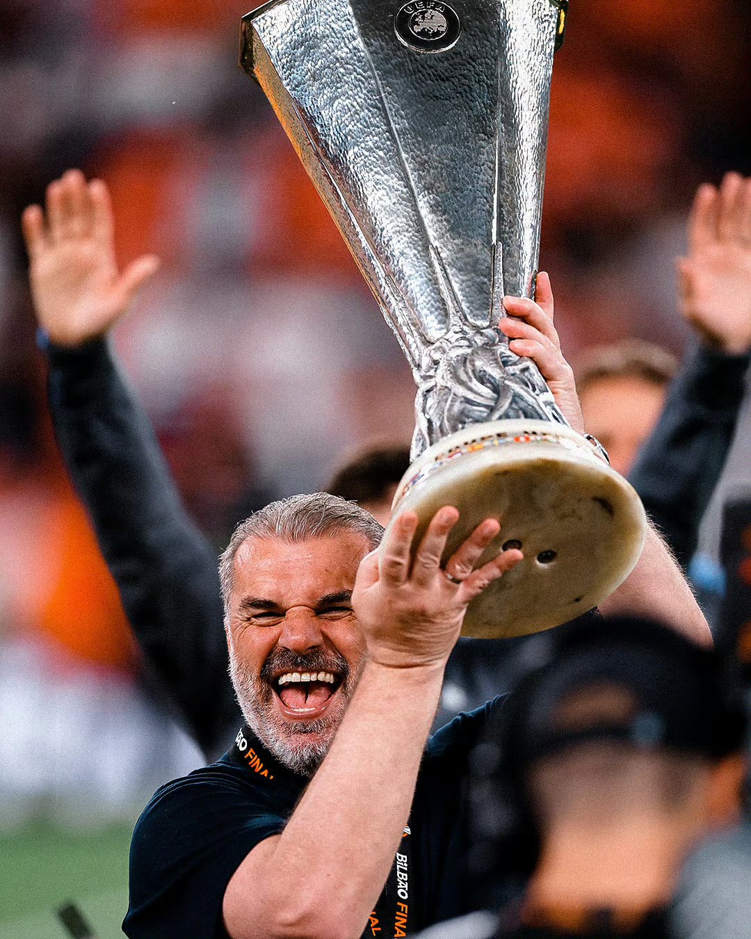 转会期法兰克福绝杀压哨：欧冠节点到来，管理层满意，年轻球员得到机会