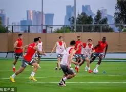 清晨体能课后,上海久事战术微调备战法国杯,震撼外界,医务组通报恢复 清晨体能课后,上海久事战术微调备战法国杯,震撼外界,医务组通报恢复